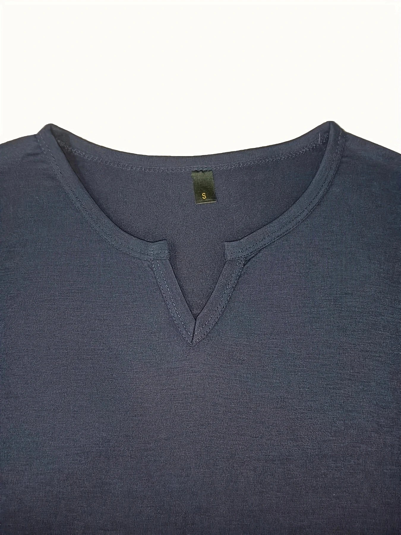 V-neck Solid Colour T-shirt